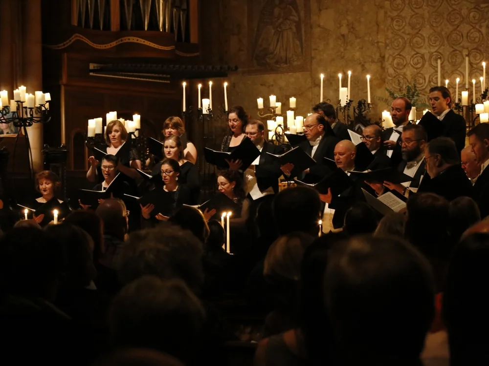 Candlelight Christmas Concert. Joey Solomon ©