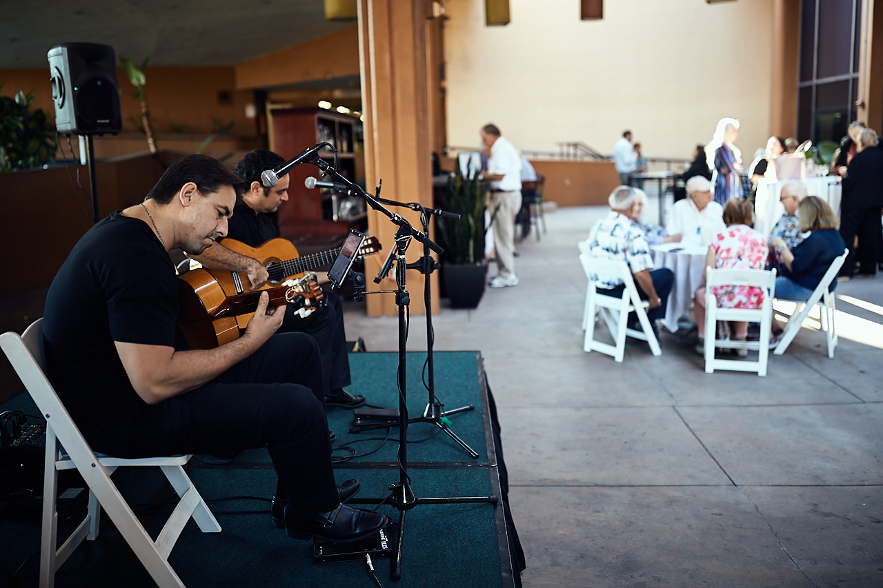 Live Music at Happy Hour
