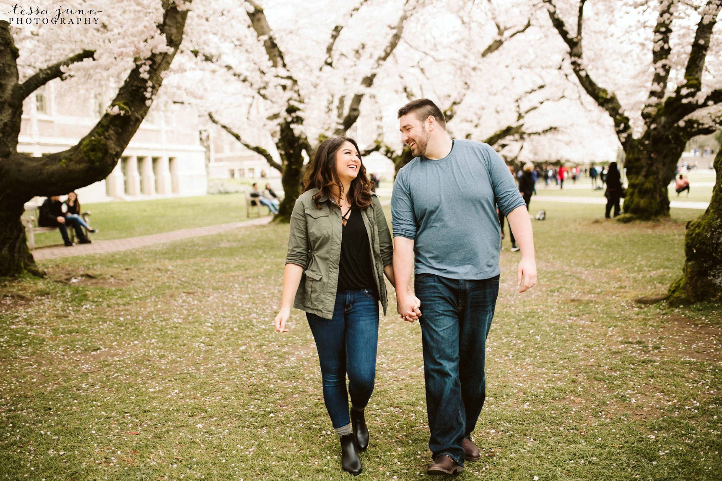 rattlesnake-lake-seattle-engagement-destination-photographer-3.jpg