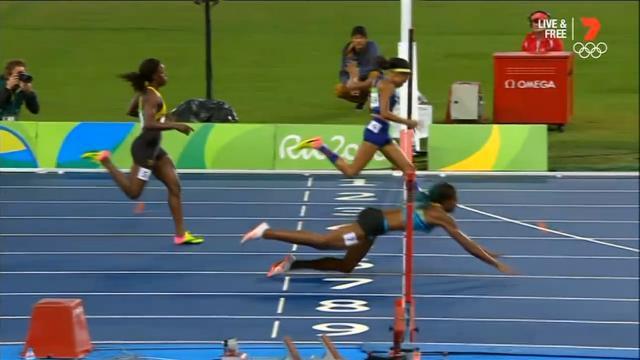 The finish of the Womens 400m sprint.