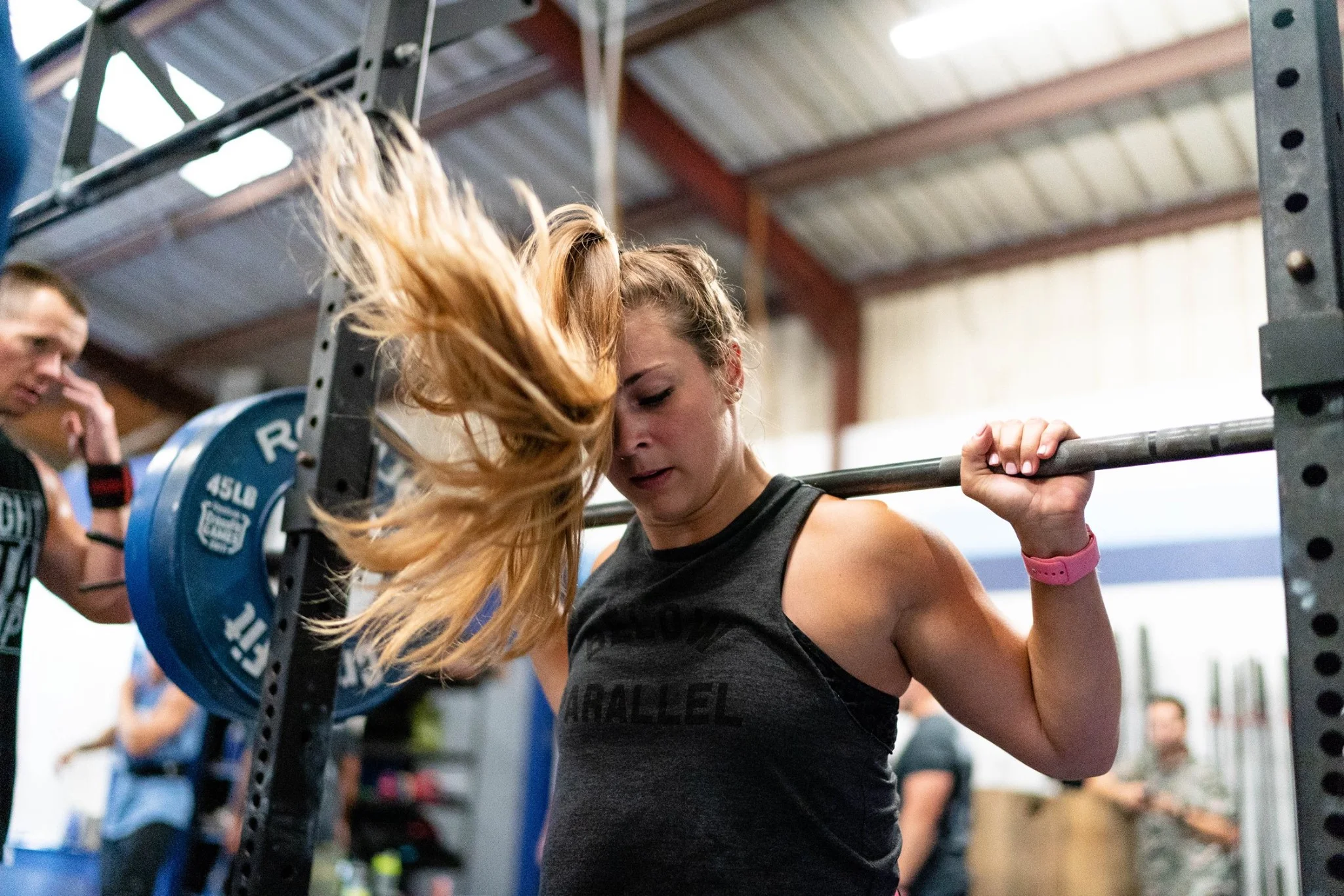 Rebecca setting up very photogenically for a back squat.