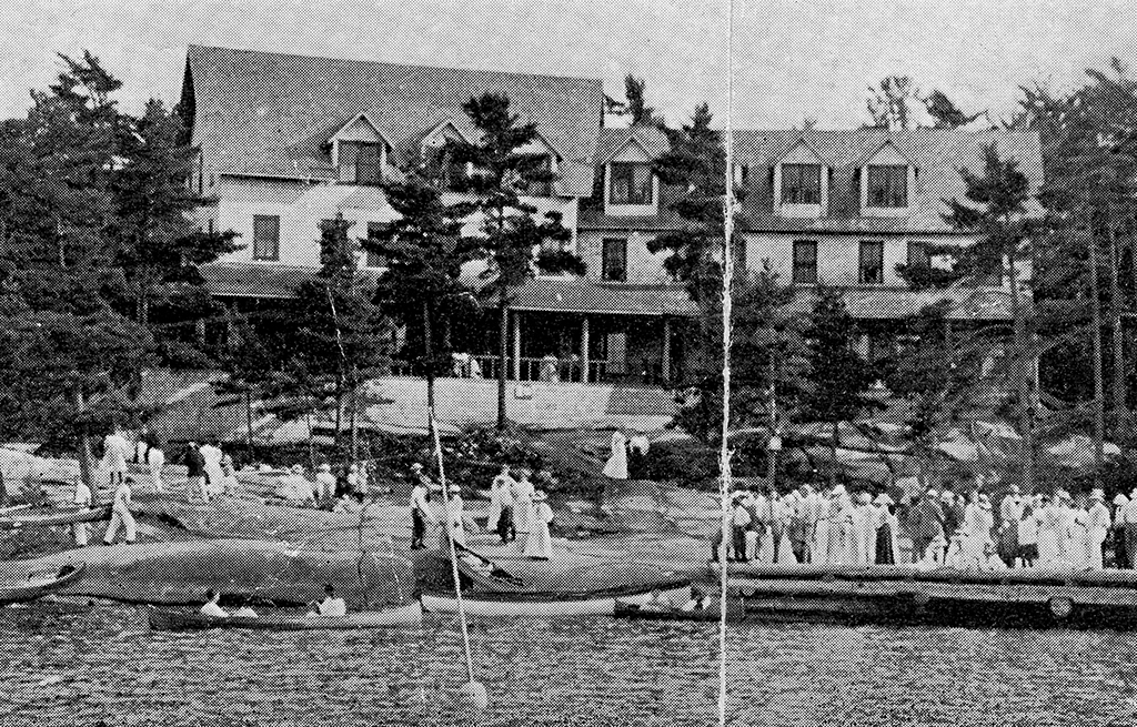  The Ojibway’s east wing, which opened in 1908. 