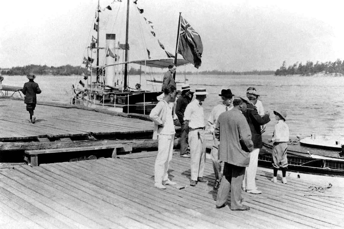 In 1908, the steamer Cara provided daily service between Parry Sound and the Ojibway for a fare of $1.50 return.