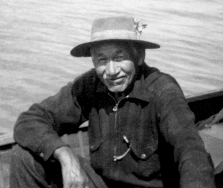 The Ojibway’s celebrated Native Canadian and French Canadian fishing guides ensured that the hotel guests were satisfied with their catches. No one knew the area like the guides. They often worked with the same families year after year. Some clients and guides developed lasting friendships based on these annual outings. 