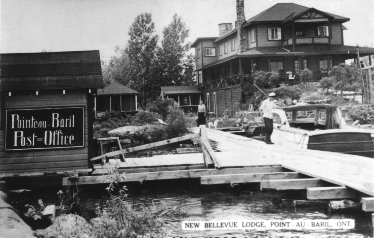  Bellevue Hotel and post office 