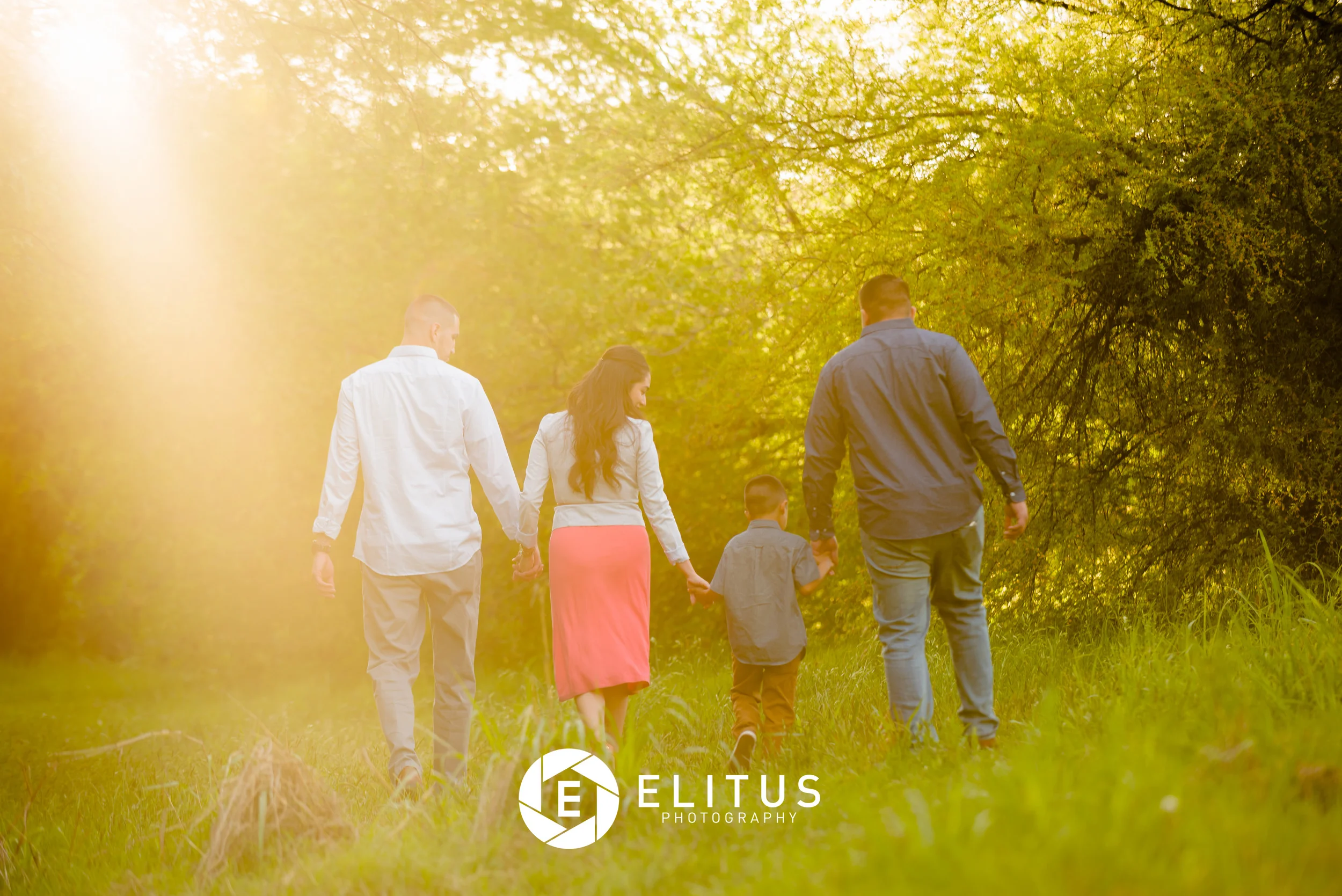 Family Session with: Vanessa + Christopher 