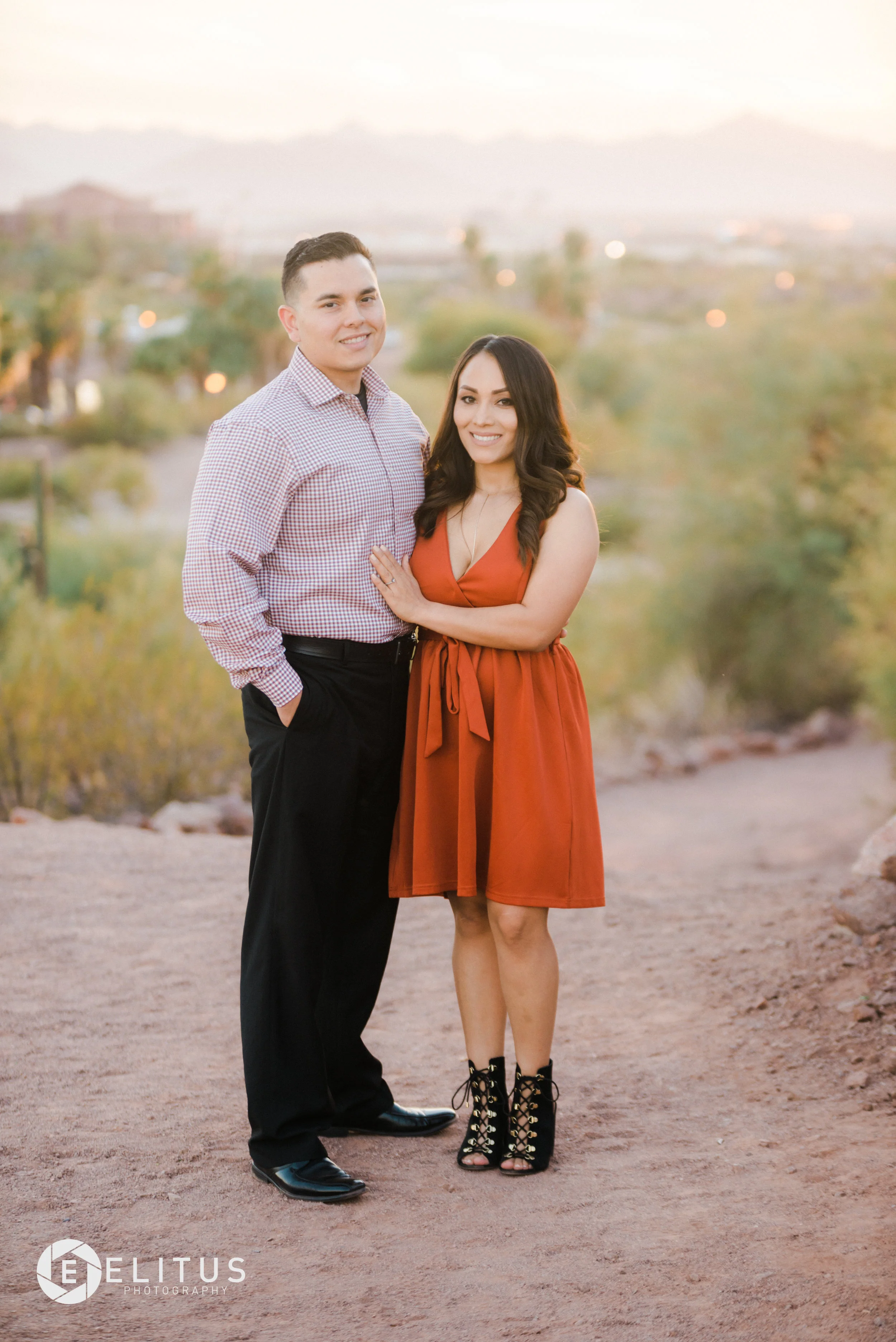 elitus-photography-Samantha-Manuel-papago-park-engament-4.jpg