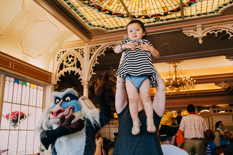 disneyland family portraits-5441.jpg