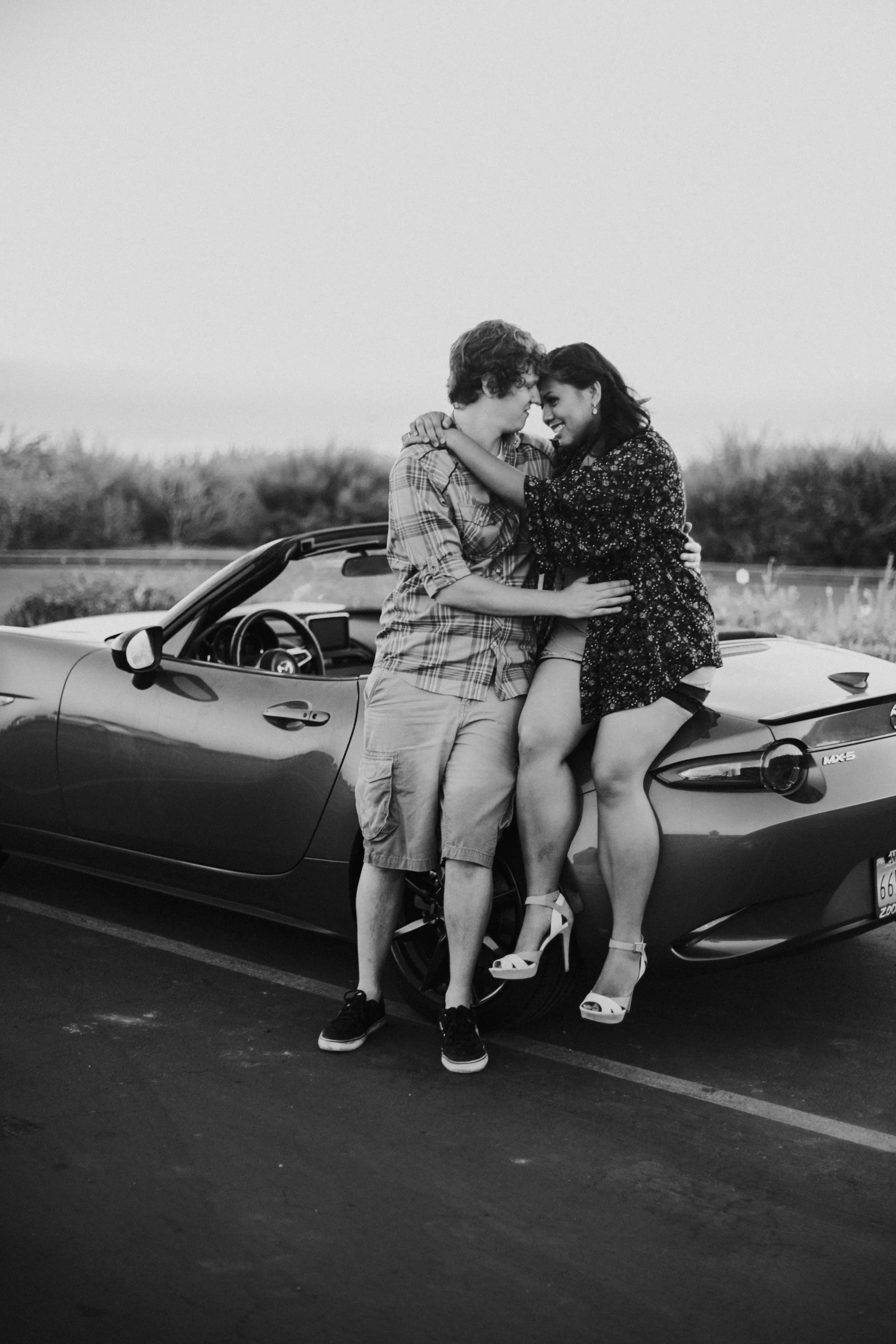 newport beach engagement-139.jpg