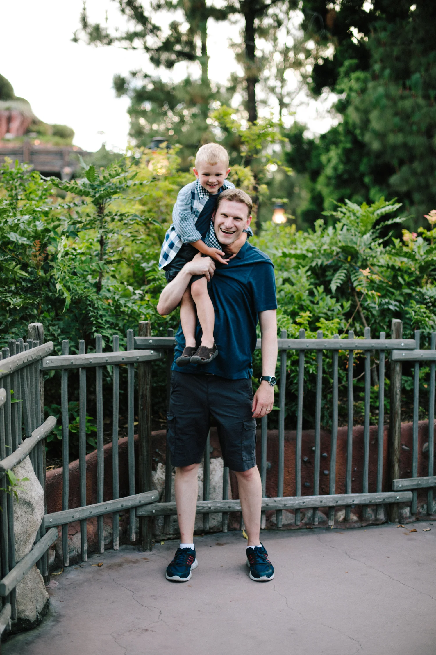 disneyland family photographer-1043.jpg