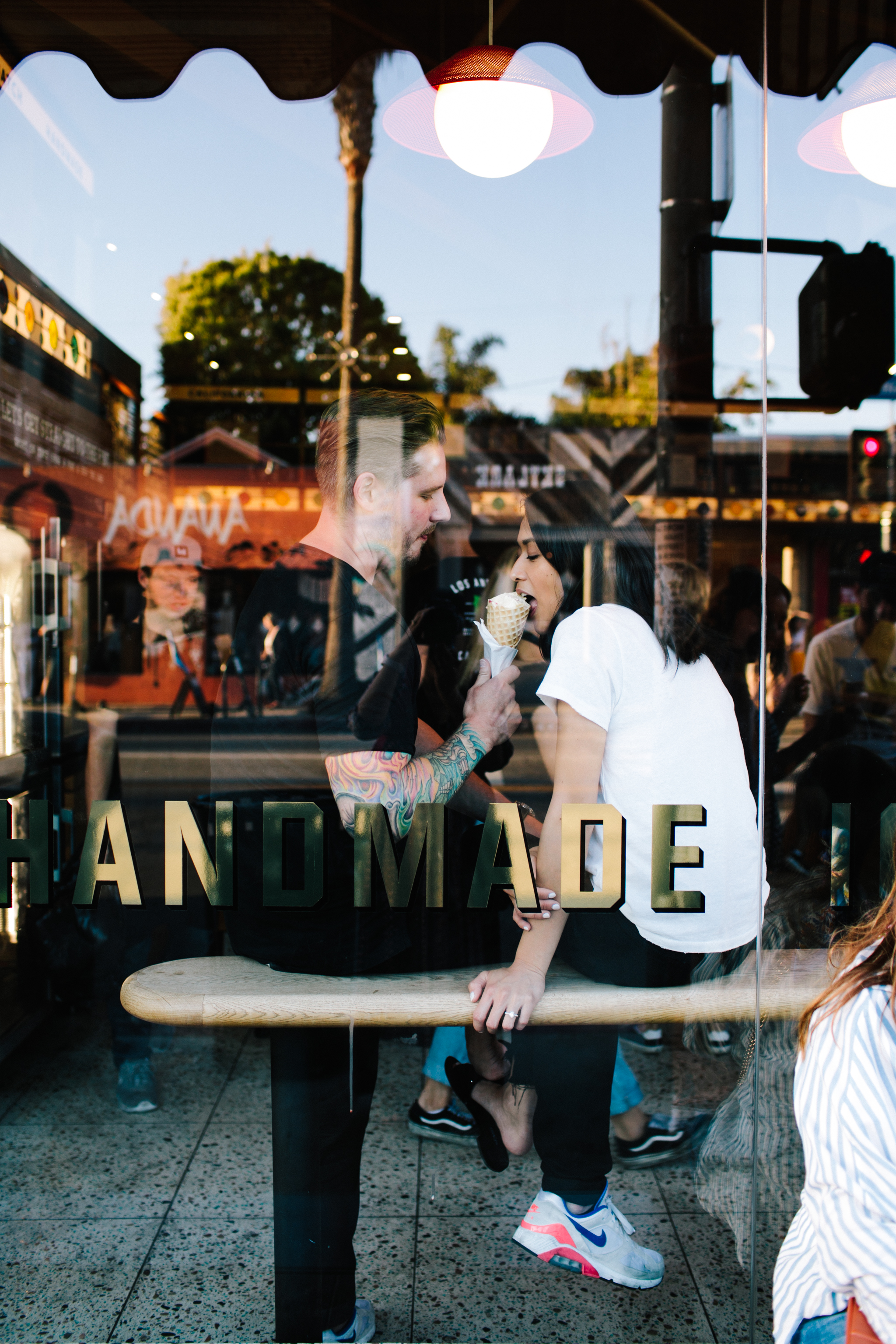 abbot kinney venice engagement-1042.jpg