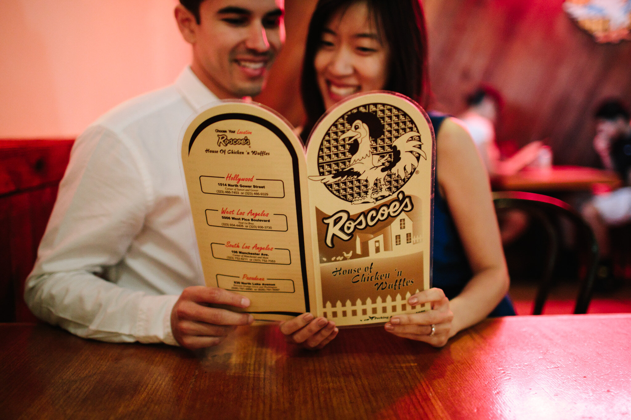 roscoes chicken and waffles engagement-105.jpg