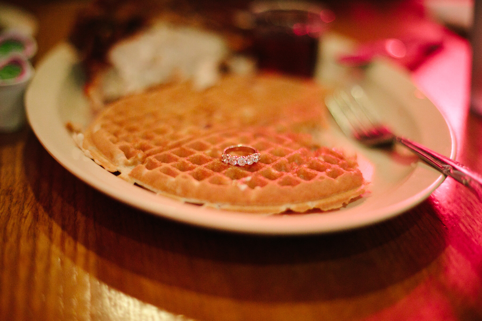 roscoes chicken and waffles engagement-119.jpg