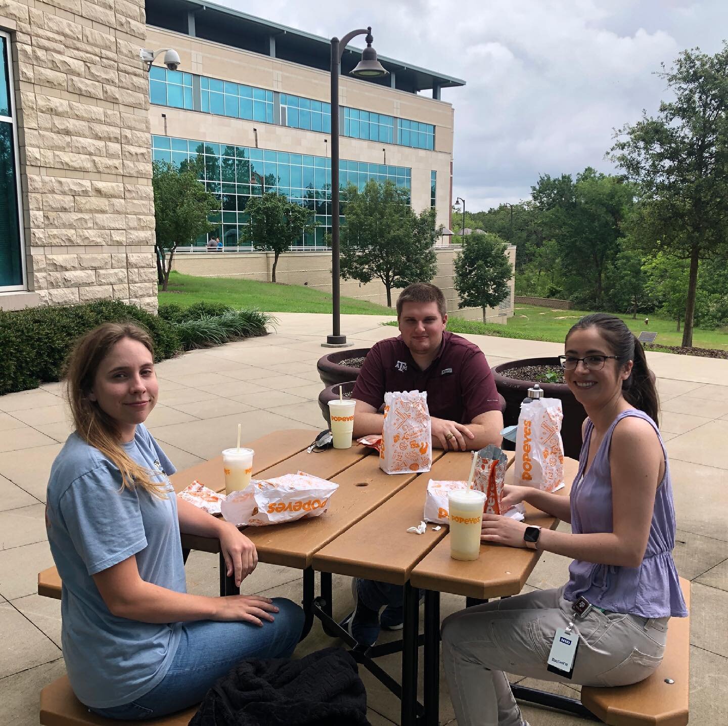 Popeyes chicken Sandos fueled our lab clean up today!