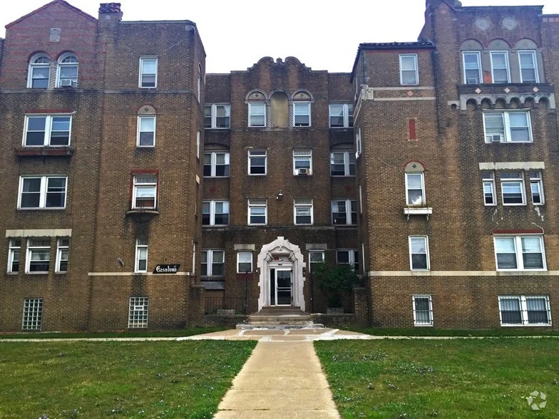 Detroit 27 units.jpg