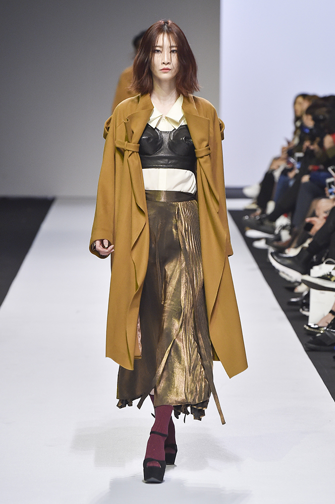 MUTZINE_SFWFW17_YOHANIX51.jpg