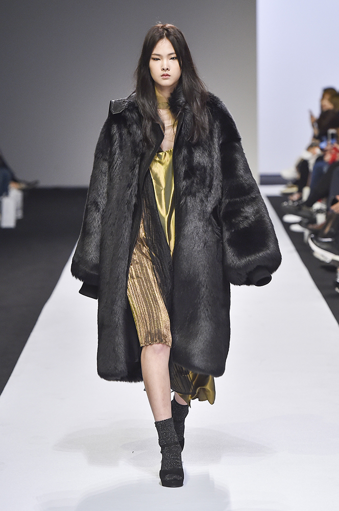 MUTZINE_SFWFW17_YOHANIX61.jpg