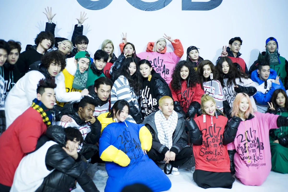 SEOUL FASHION WEEK FW17 BACKSTAGE: SUPERCOMMA B