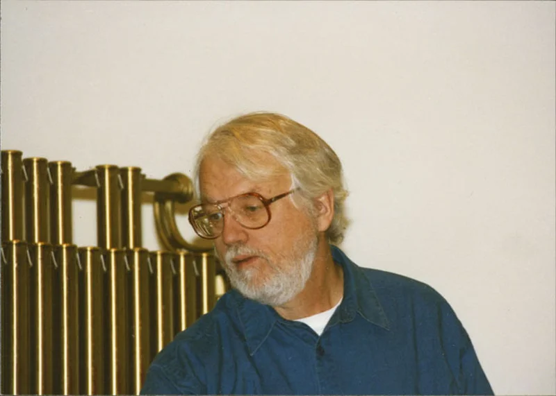 Jan Williams rehearsing Morton Feldman's "For Philip Guston" at the Berlinische Galerie 1996 - 2001. (picture from the Jan Williams collection of images at SUNY Buffalo)