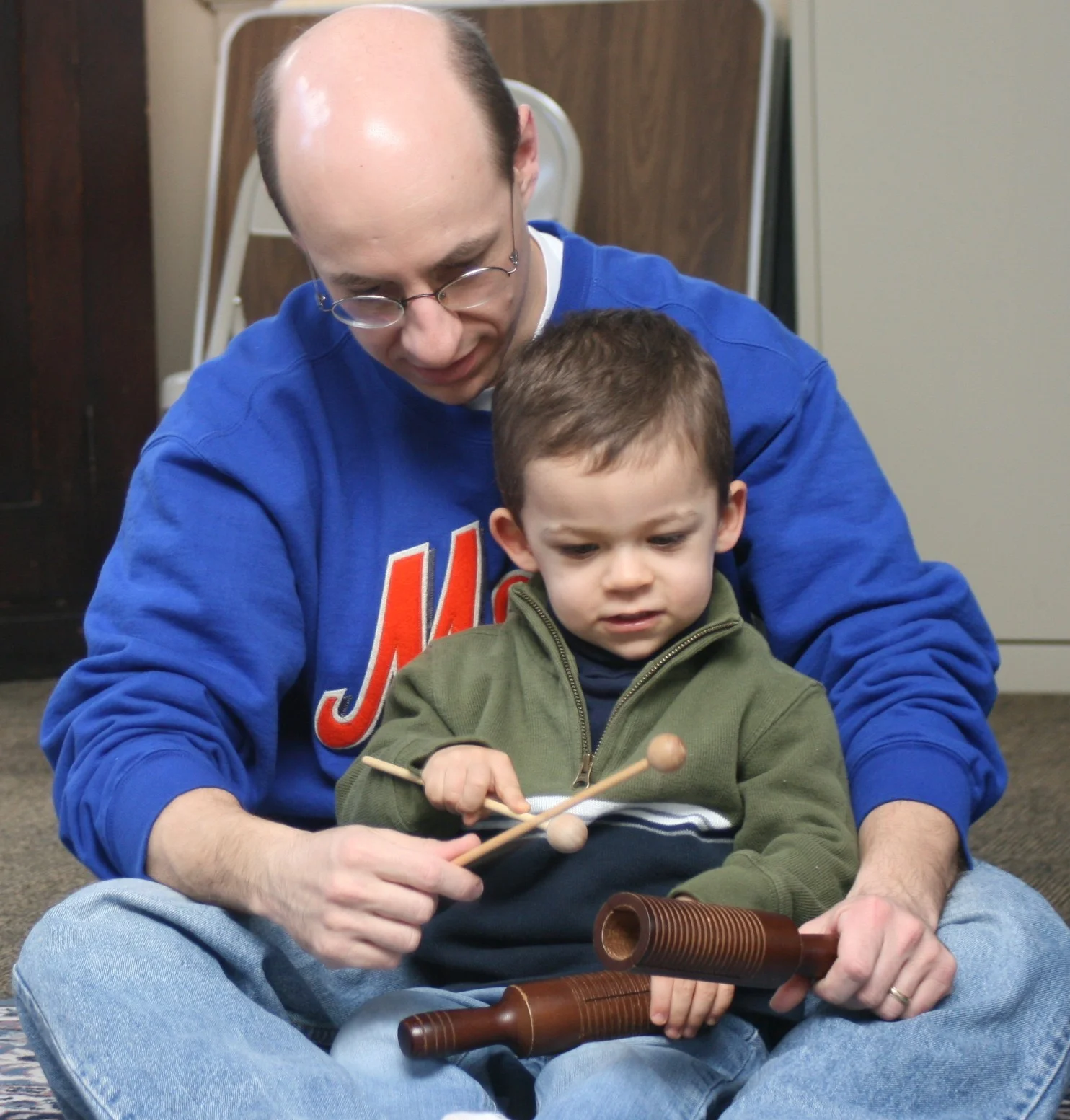 MUNCHKINS DAD 2008 1.jpg