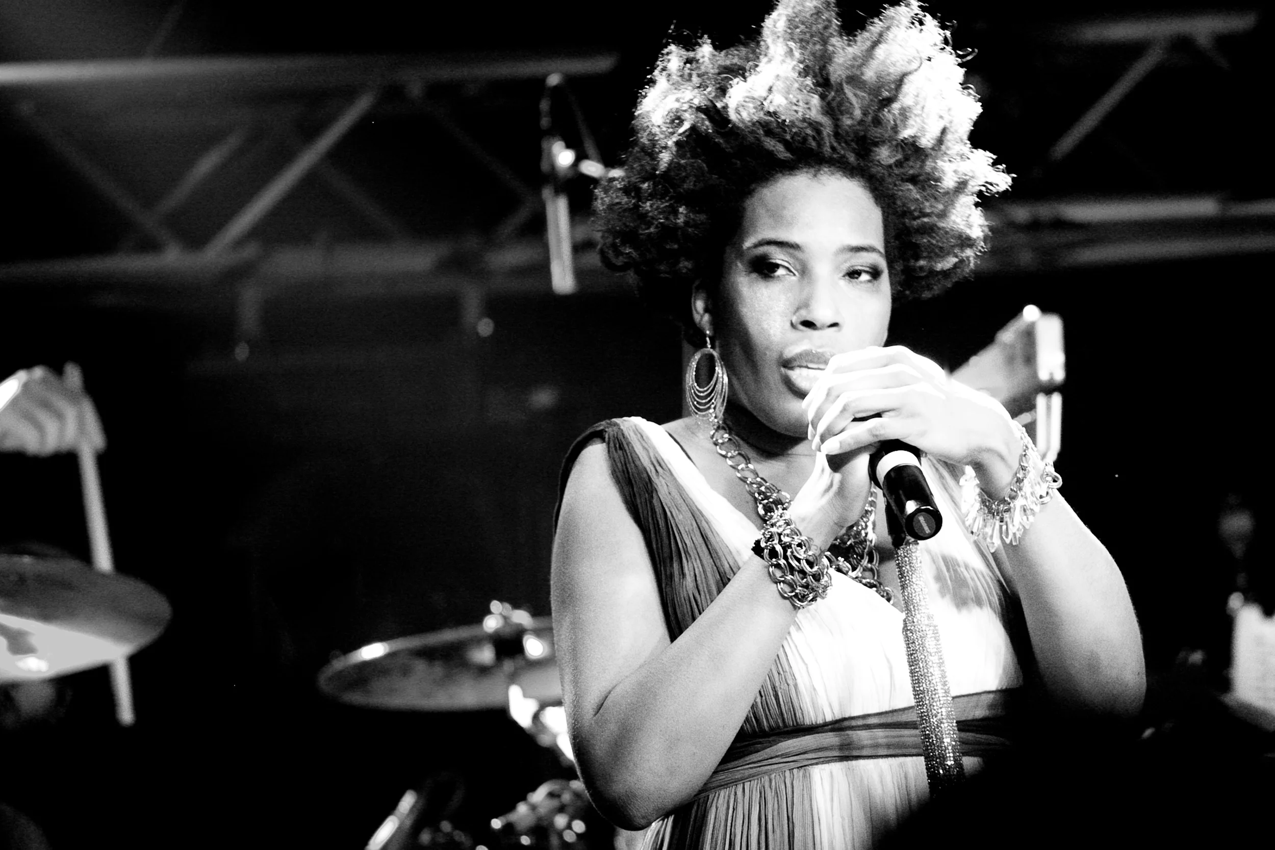 macy gray 09-3103.jpg