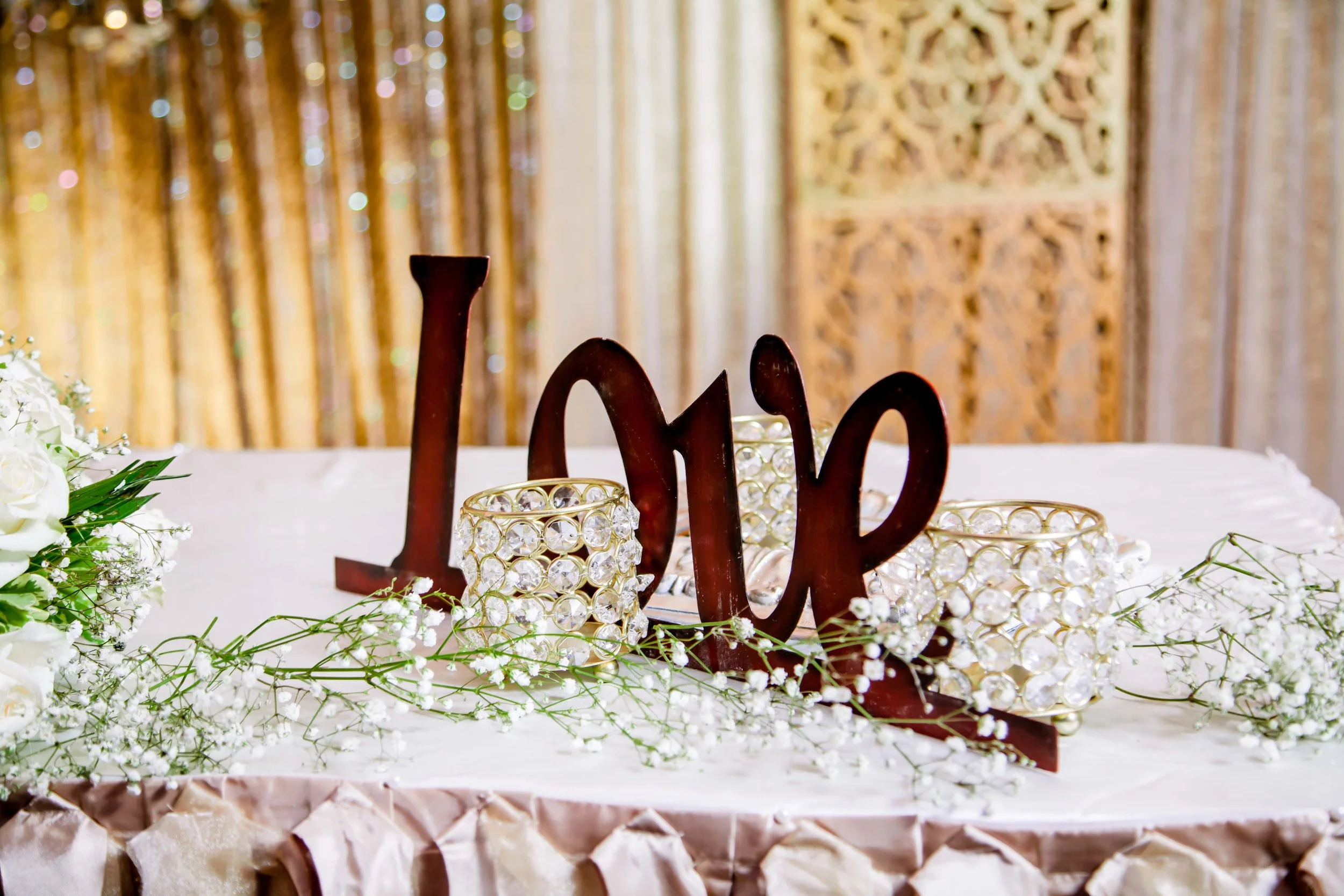 Karimah Gheddai Photography Verdi Convention centre Etobicoke toronto wedding photography photographer packages Somali Eritrean Nigerian Indian Ethiopian Iranian Tanzanian Harari Habesha Ontario Ottawa destination Yummy stuff cakes Yellow Gold Decor Elegant Videographer female photographer toronto Muslim Muslimah Islamic Wedding engagement wedding planning destination UAE Abu Dhabi Dubai
