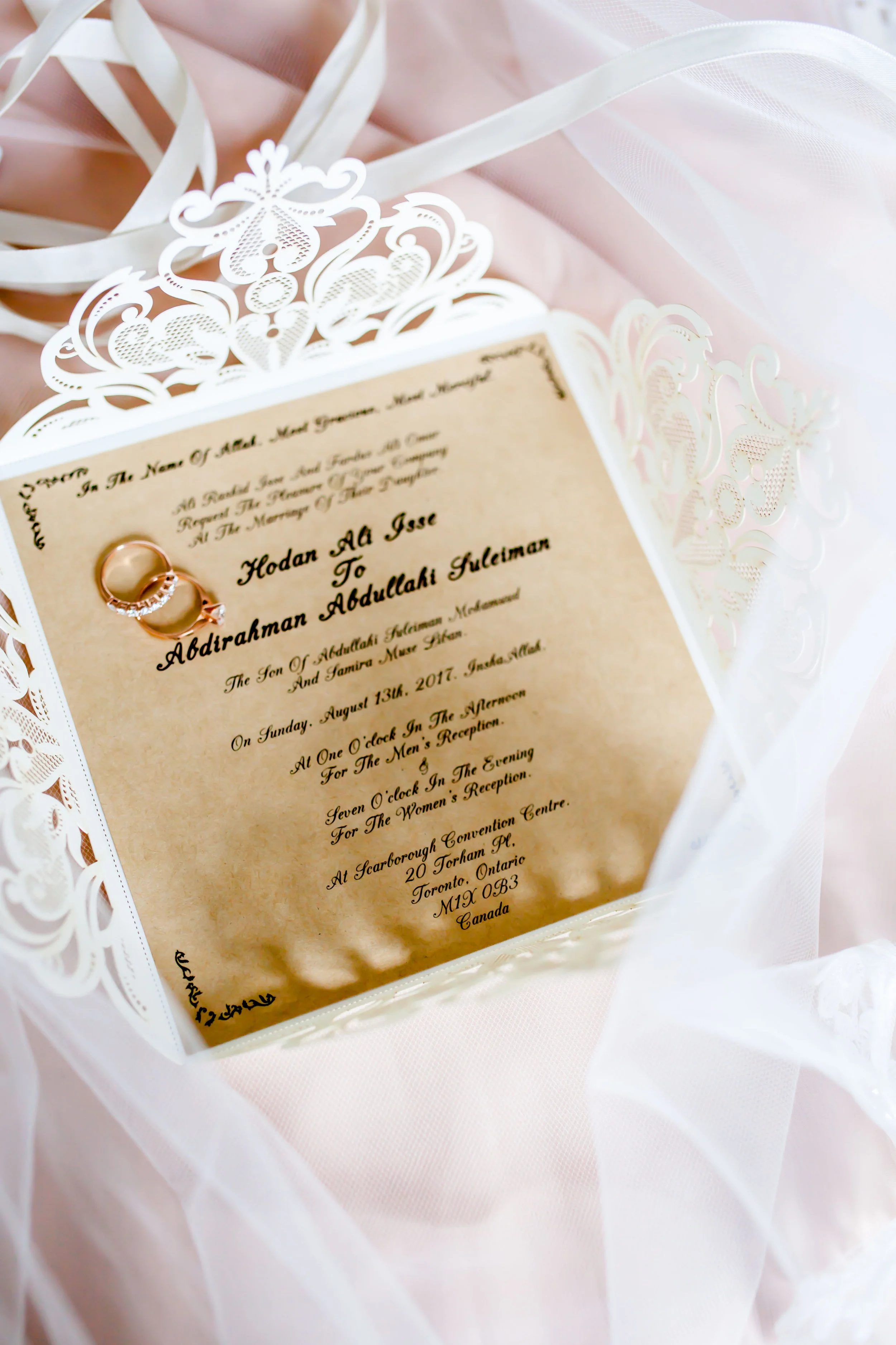 Scarborough Wedding 2018 Somali Eritrean Habesha African Abu Dhabi Maroon Blush Bouquet Scarborough Convention Centre Sultana's Wedding Decor Photographer wedding toronto dreamy Muslim Islamic Wedding bride UAE Ontario Canada Karimah Gheddai Photography Sultana's Wedding Decor Red Invitations Wedding Invites Veil details
