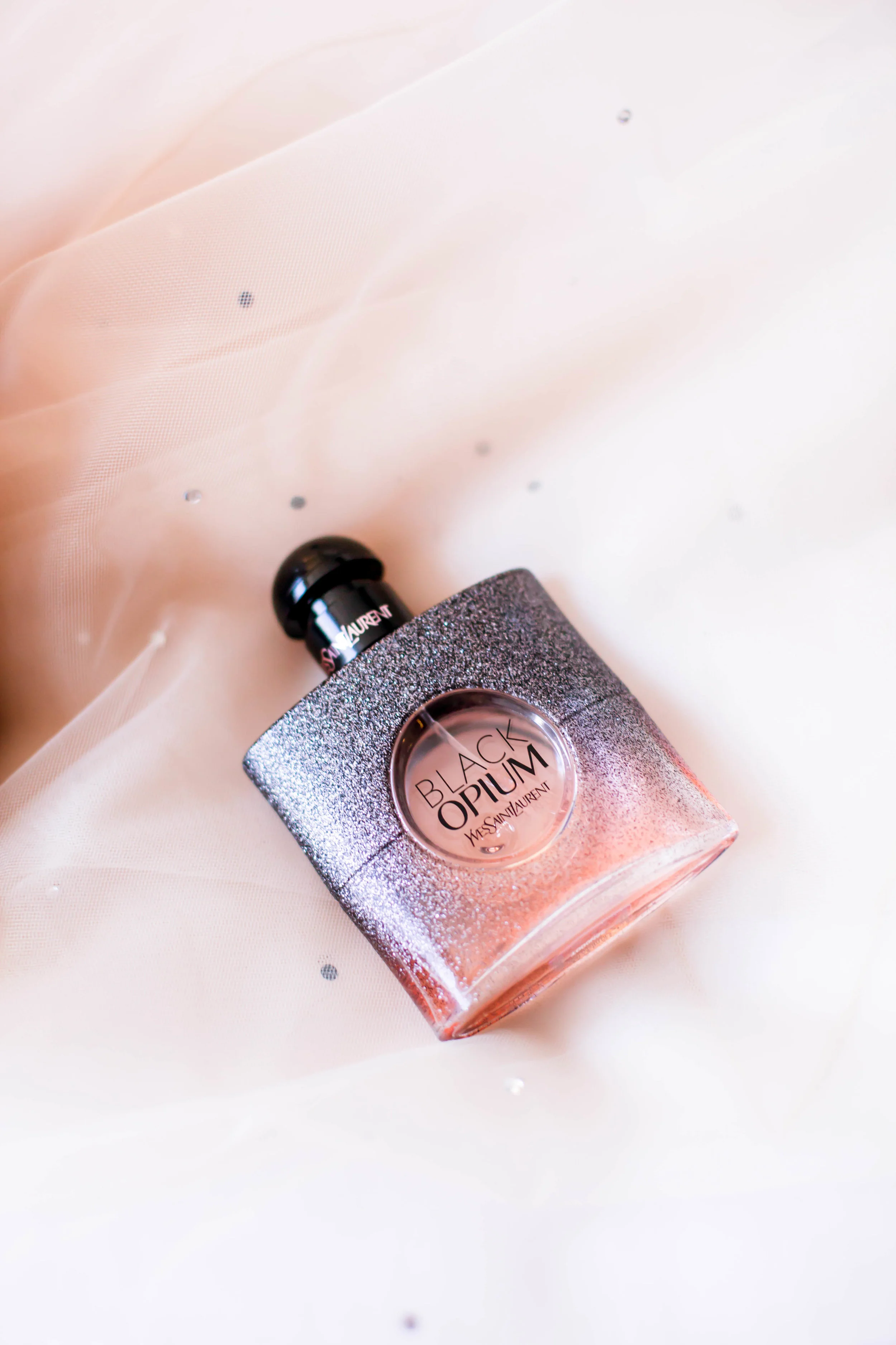 Toronto Wedding Photographer Glam Bright Photos Somali Weddings Habesha Eritrean Indian Kenyan Muslim Arab Ontario Ottawa Munaluchi Bride Karimah Gheddai Photography Eritrean Ethiopian International Destination Verdi Convention Airy Natural Light Black opium bridal shoes Etobicoke pink