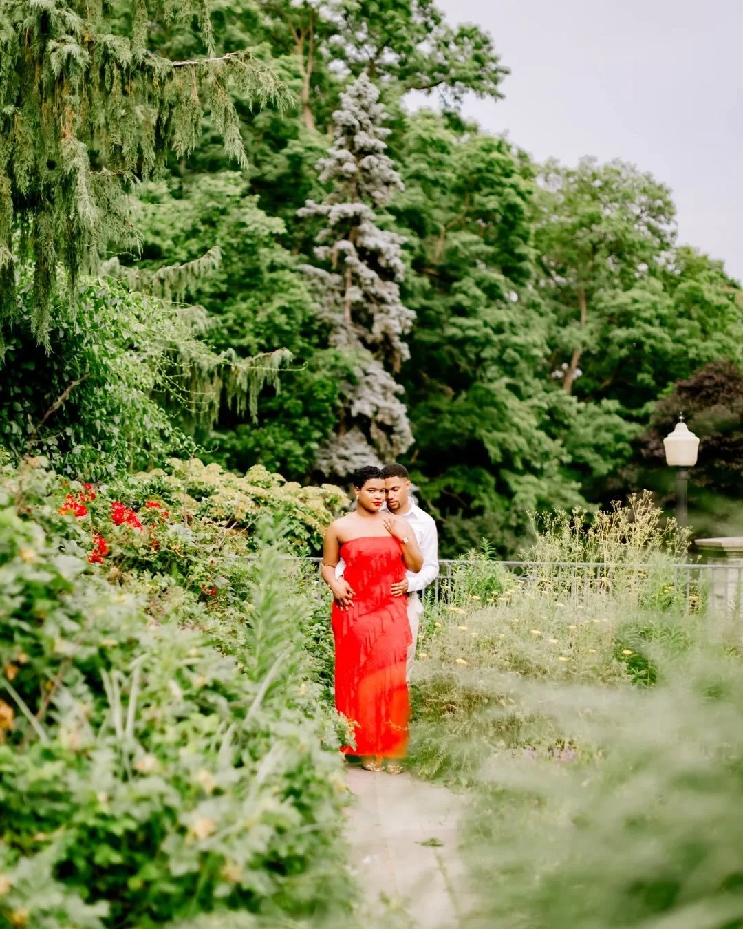 Photo format post for those that prefer it over reels. 💍✨ From high school sweethearts in Jamaica to planning to tie the knot in Toronto, Samantha &amp; Raje&rsquo;s love story is pure magic. 🌿❤️ If you&rsquo;re planning your wedding and dreaming o