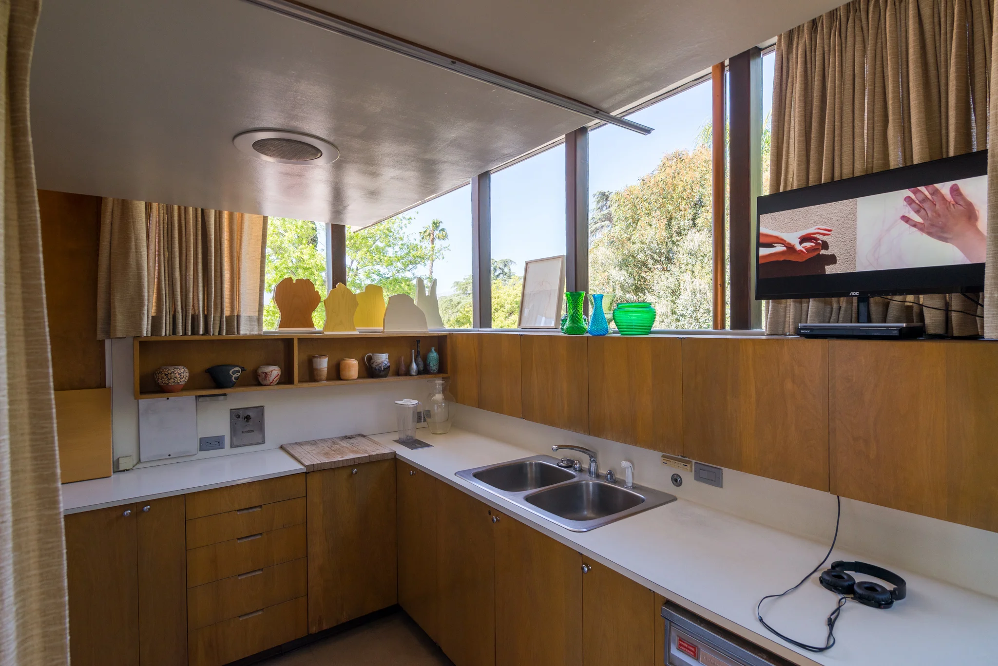 homeLA at Neutra VDL House for Web (59 of 62).jpg
