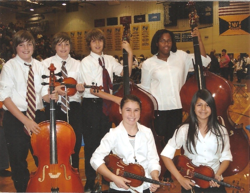 Alyssa and other IMEA GHS students