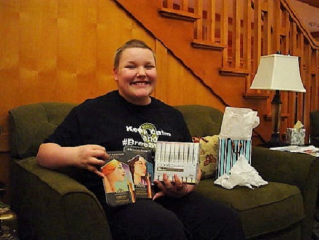 Name: Breanna Age: 13 Hometown: Scottsburg, IN Gift: Professional Art Set Read more...