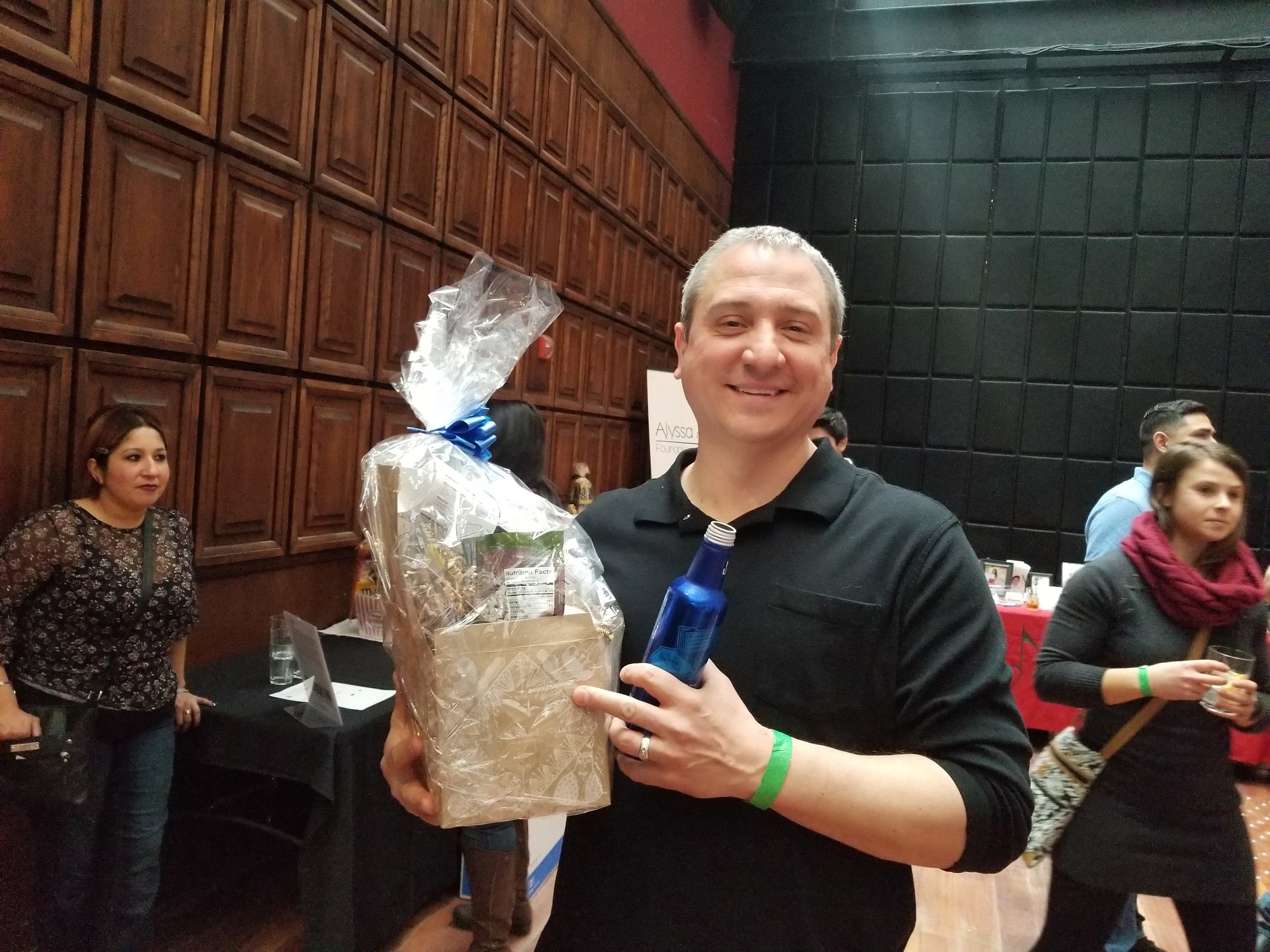 old towne pub box raffle winner 2018.jpg