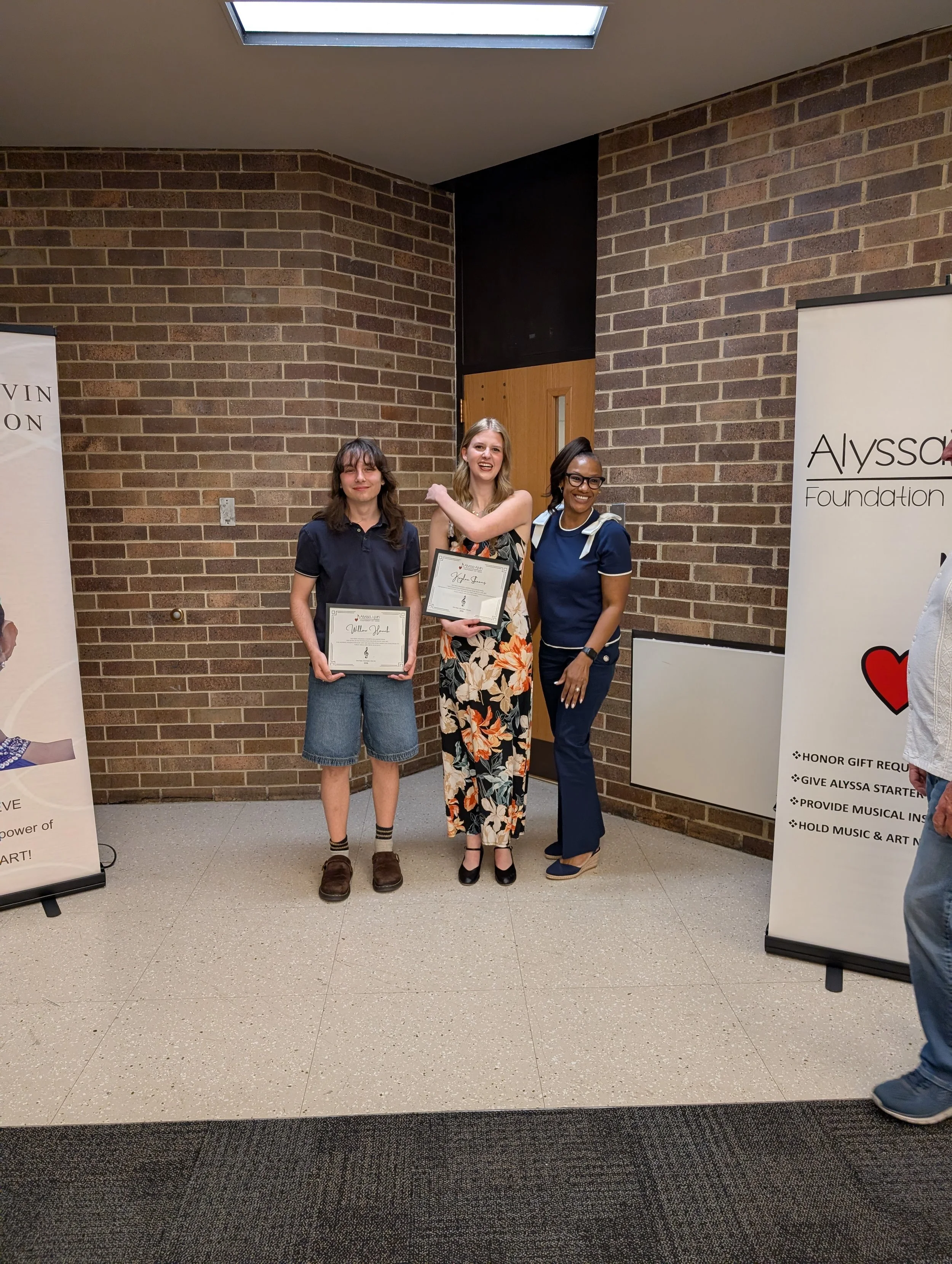 Willow_Kaylee_Award Recipients_AAFH Volunteer_Dannie.jpg