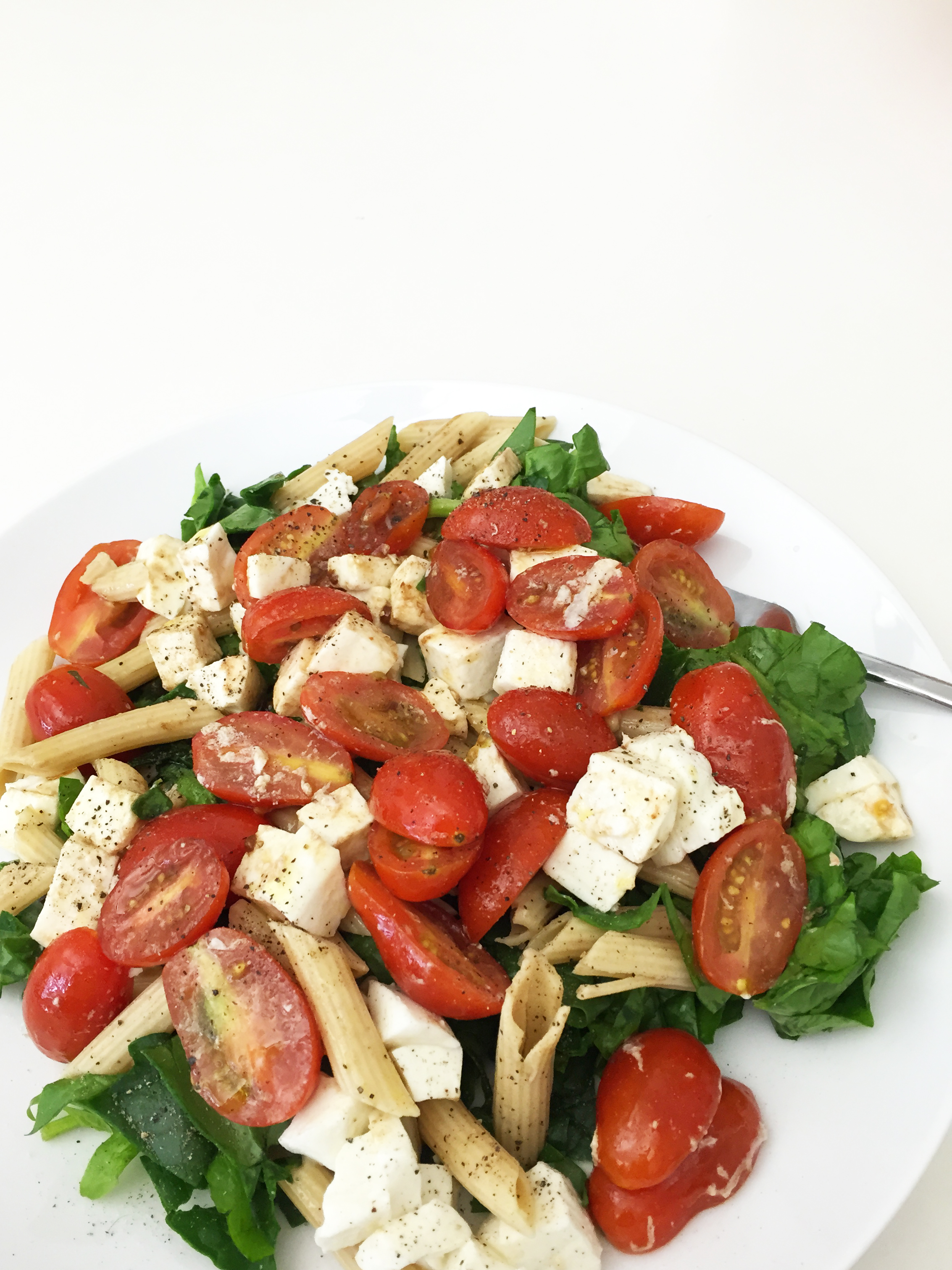 Olive oil, balsamic vinegar, tomatoes, mozzarella cheese, whole wheat penne, spinach, salt and pepper