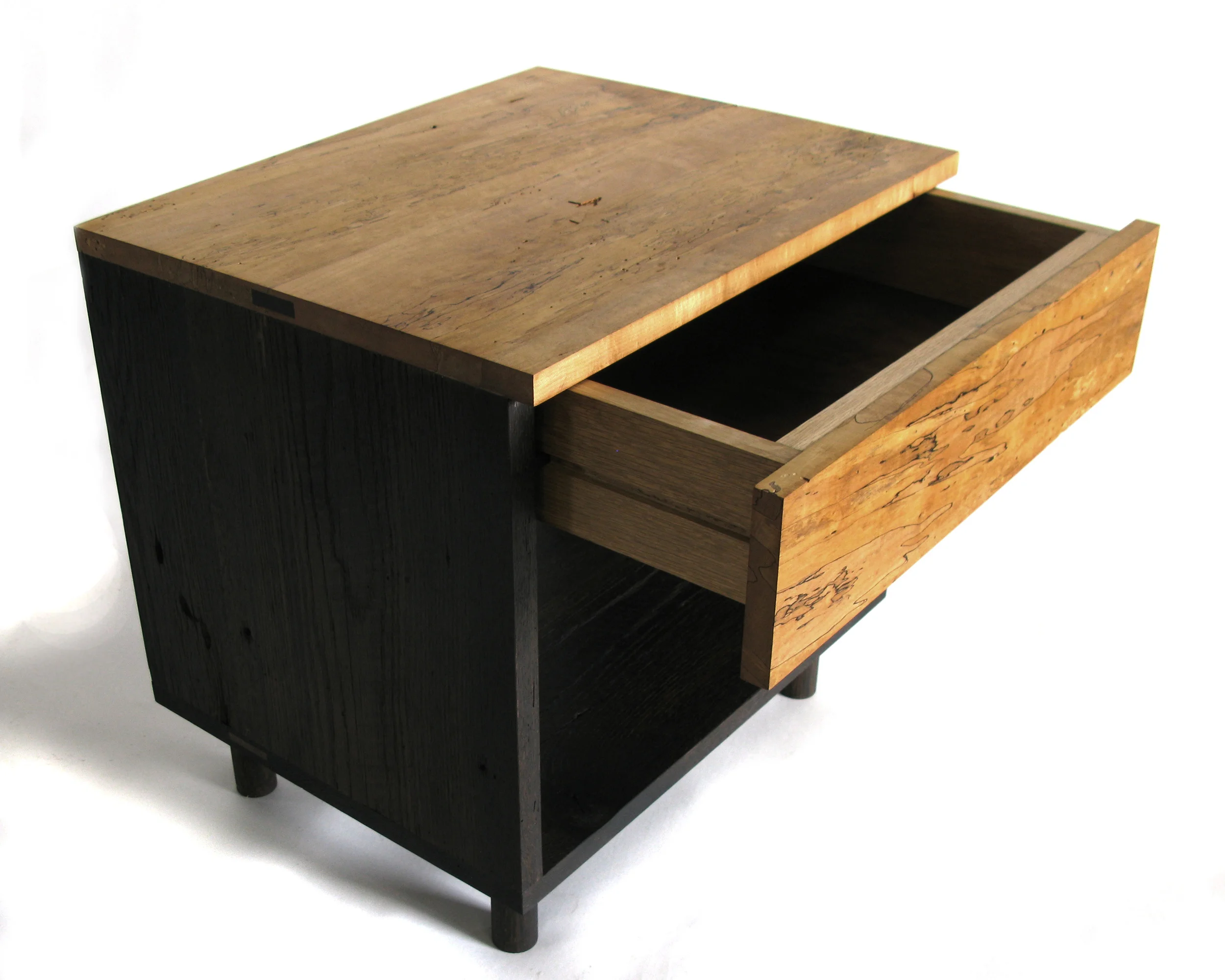 nightstand3.jpg