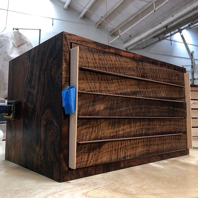 Finally attaching the drawer fronts to these jewelry boxes.  This one has a Claro Walnut case and fronts with redwood back.