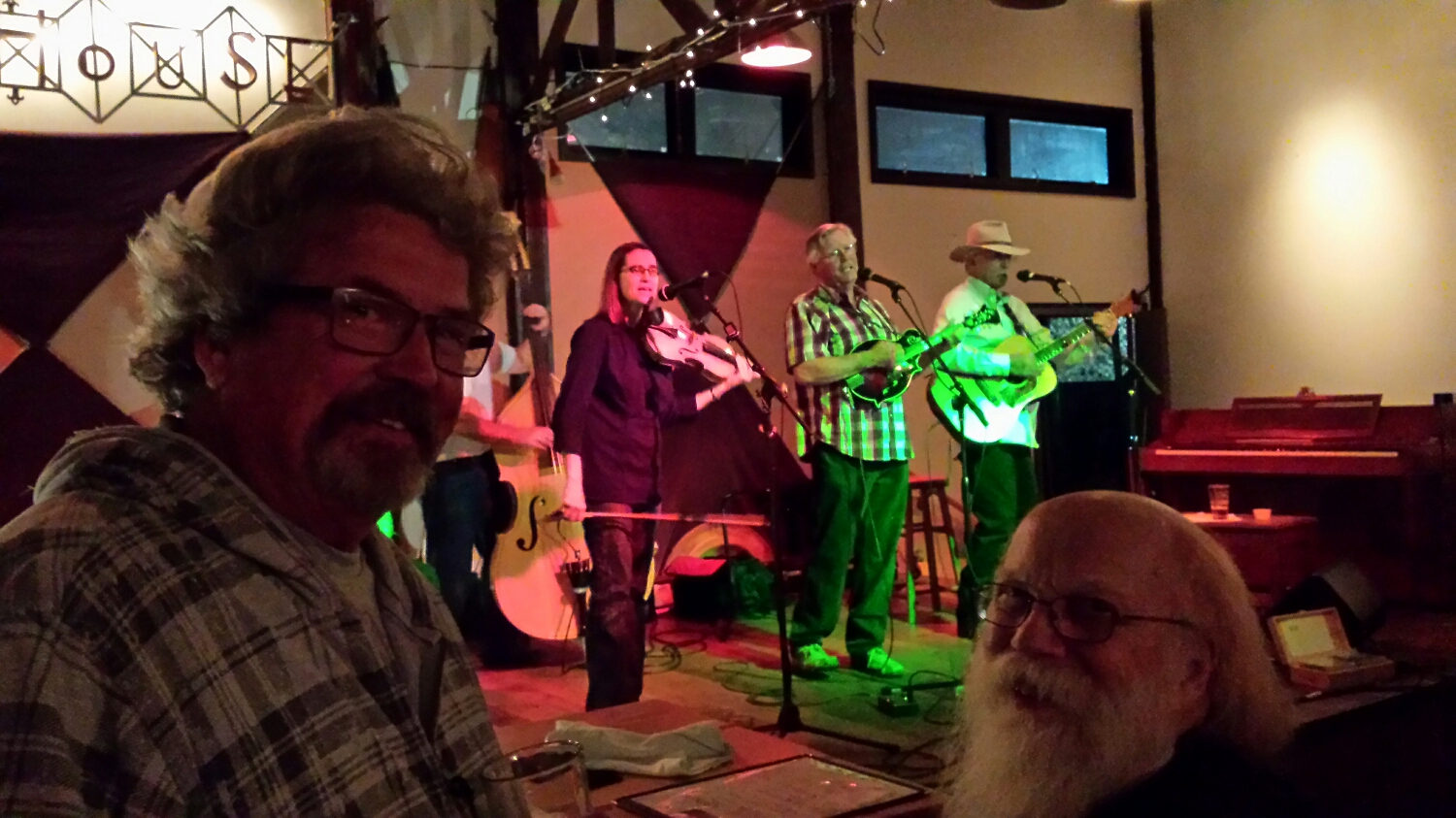  assign night of Music at The Boathouse Collective with good friends, bill shipp, ross landry and gary pay along with the ash street ramblers to name a few.... good people from good families... so thankX to all 20 plus who were on their best behaviour.....