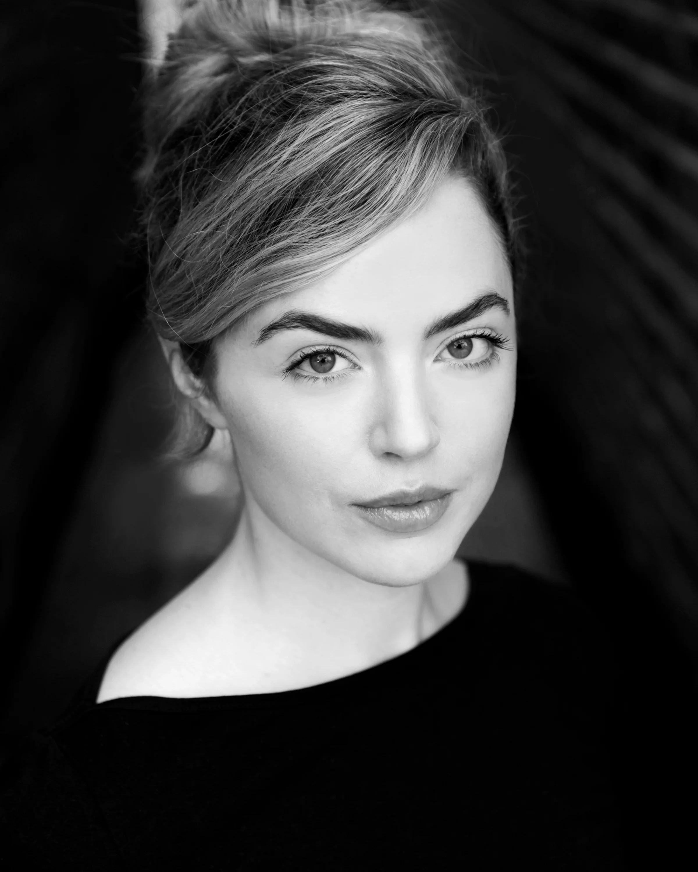 Alexandria Macleod Headshot.jpg