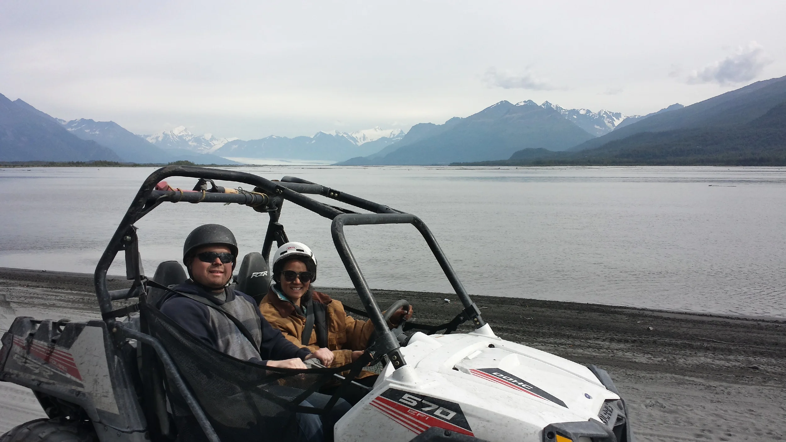 Knik Glacier Tour 49th State Motor Tours — 49th State Motor Tours