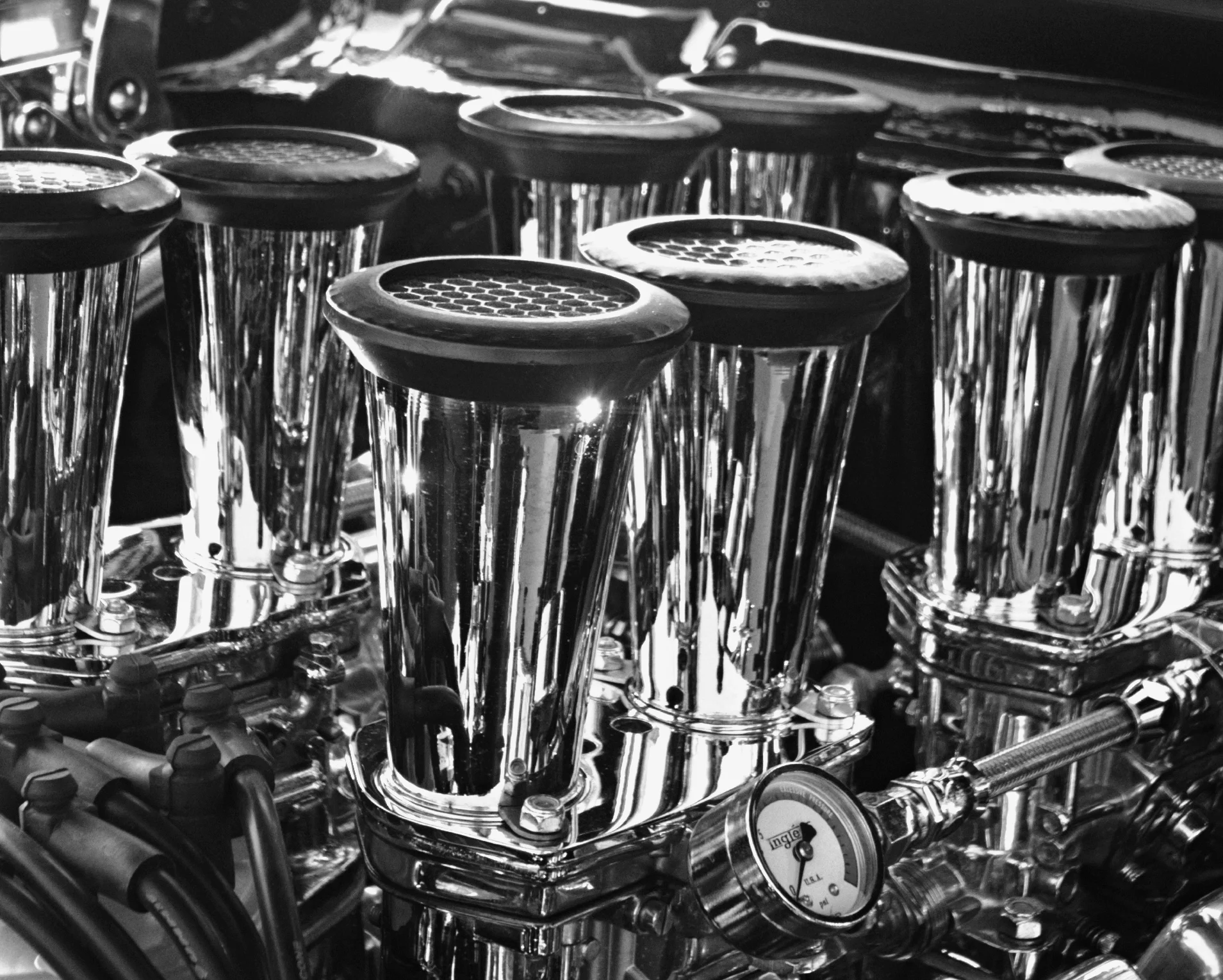 081614.[Riverside Car Show 12 BW].JPG