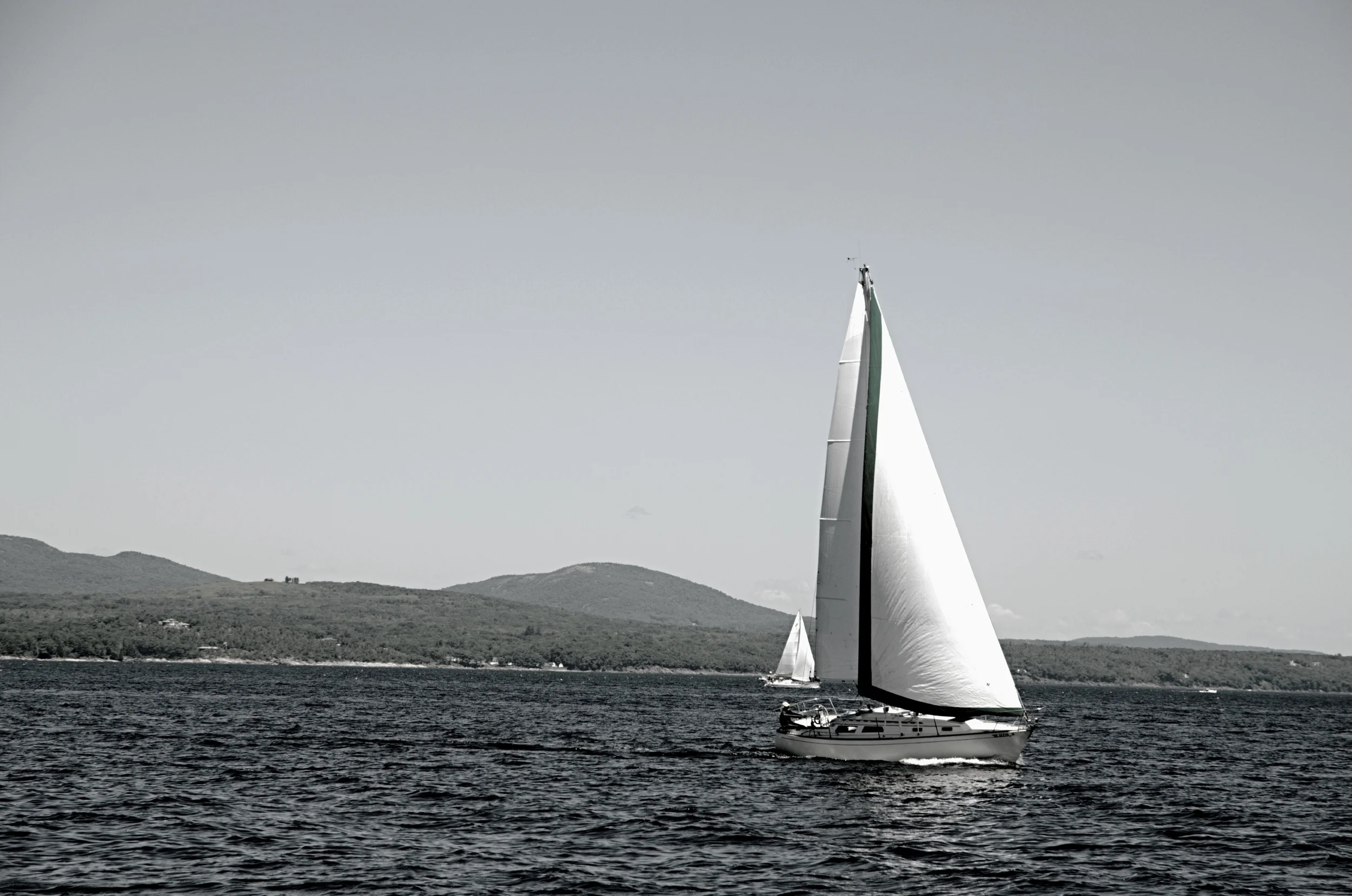 062714.[Sailboat - BW].JPG