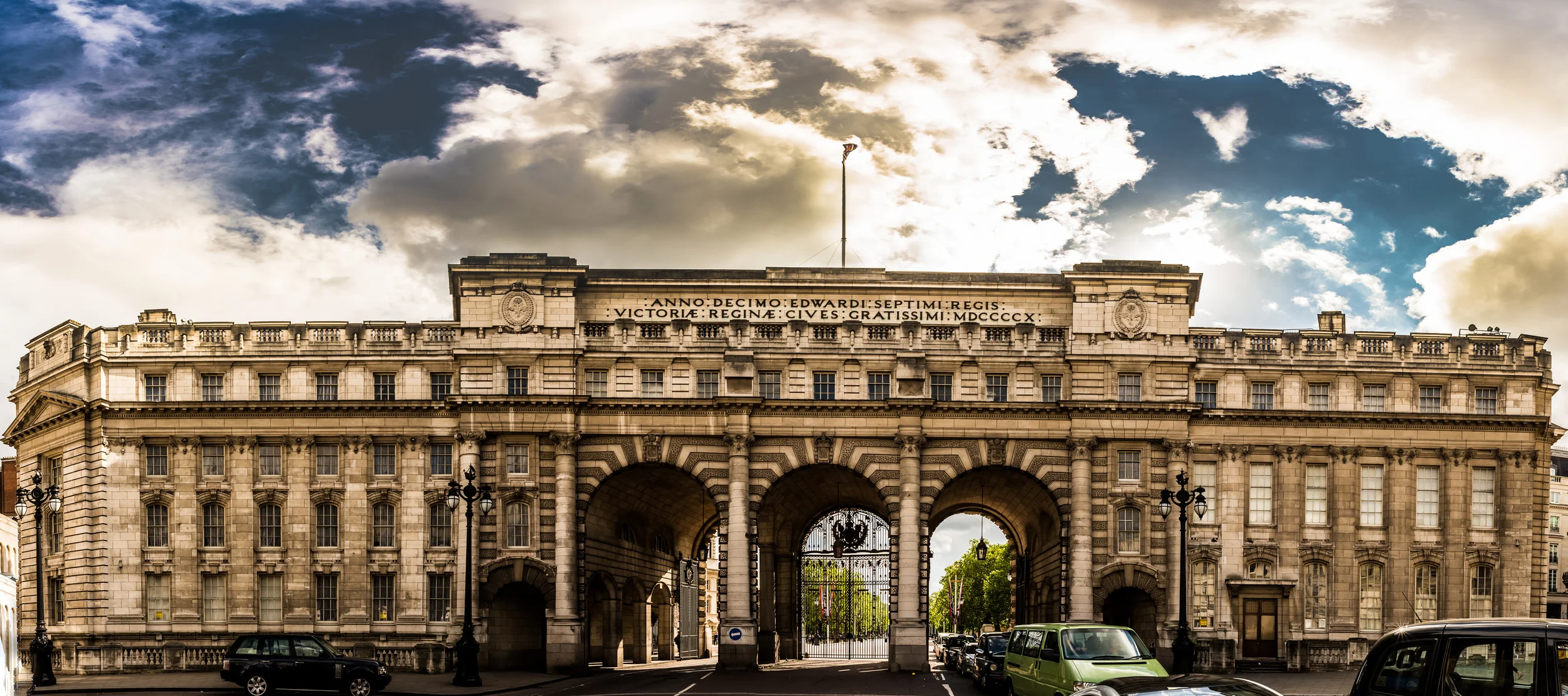 2016 England-178_edited-1.jpg