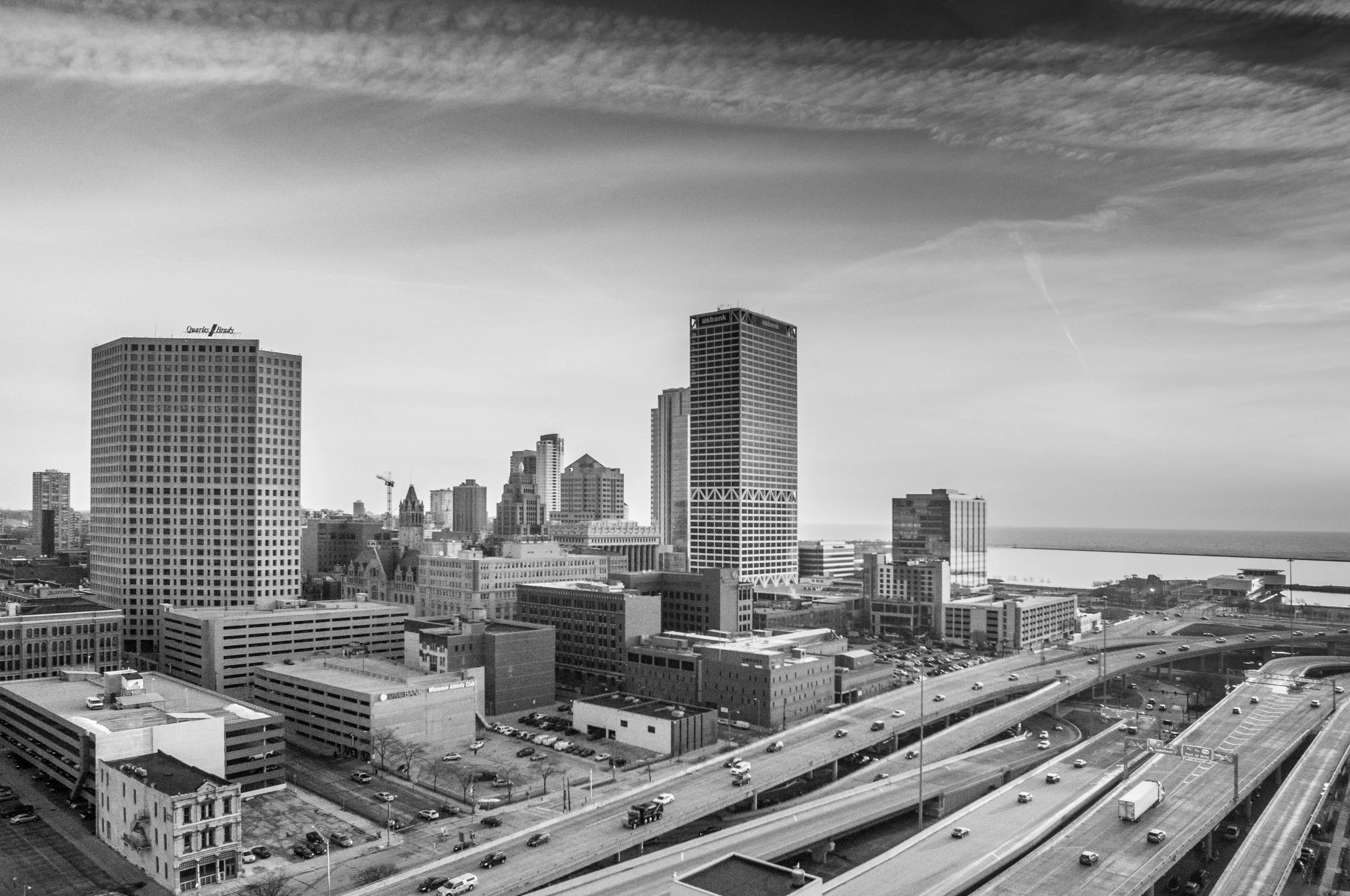 2017 - 032317 - MKE from air - 4.jpg