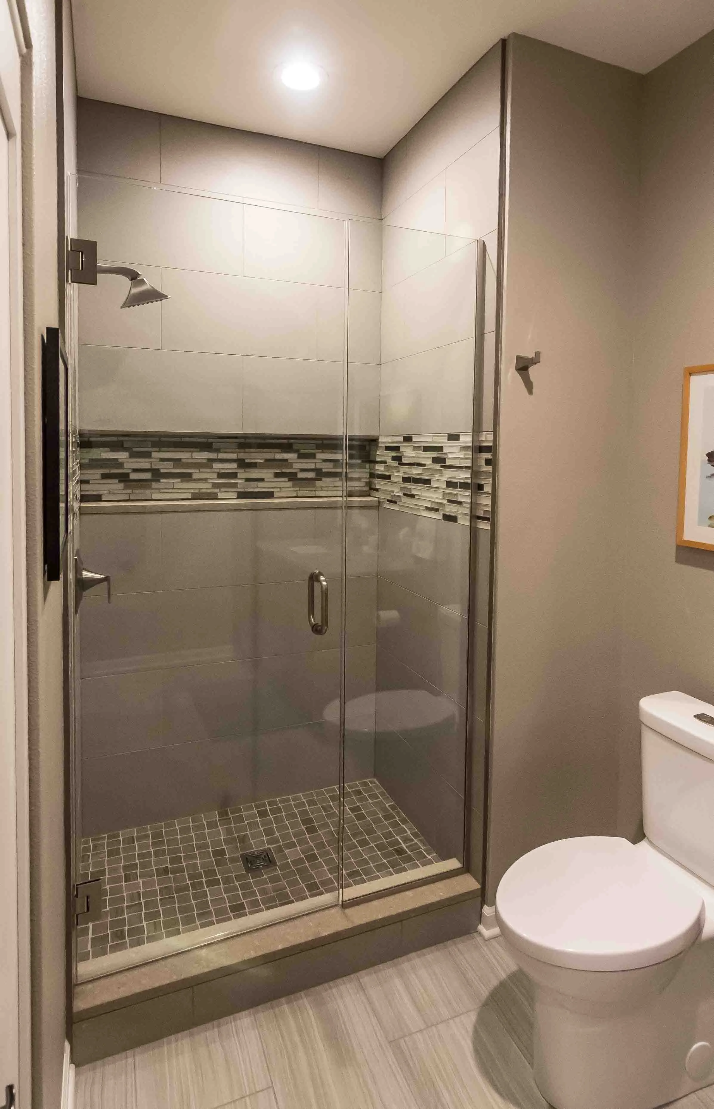 2017 - 09 Sept - MKE Design Build - 1300 N Prospect - web-8.jpg