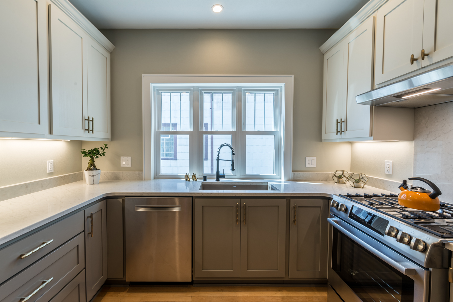 2018 - 05 May - MKE Design Build - Compton - for web-17.jpg