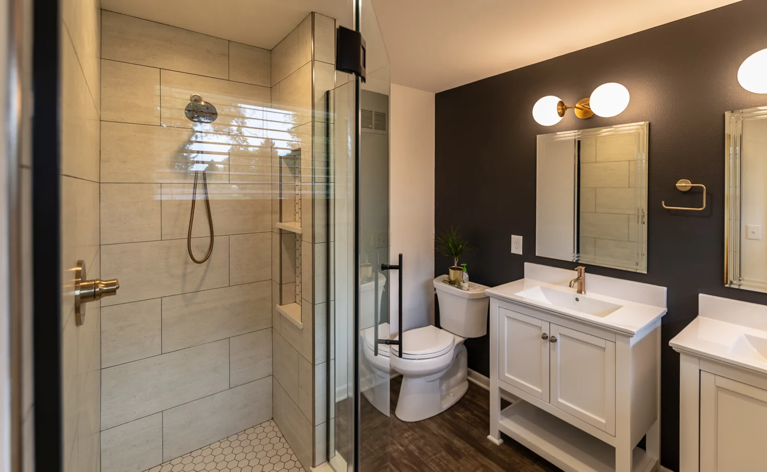 2018 - 08 AUG - MKE Design Build - 215 E Bradley - for web.jpg