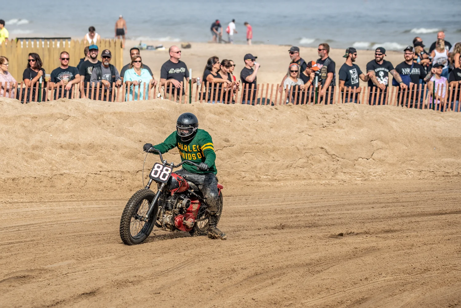 cjbown.com - HD 115 - Beach Brawl - 031