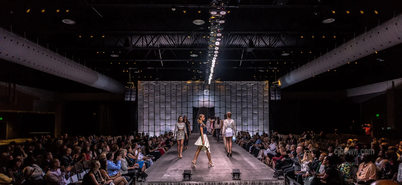 2018 - 09 Sept - MKE Fashion Show - for web-40.jpg