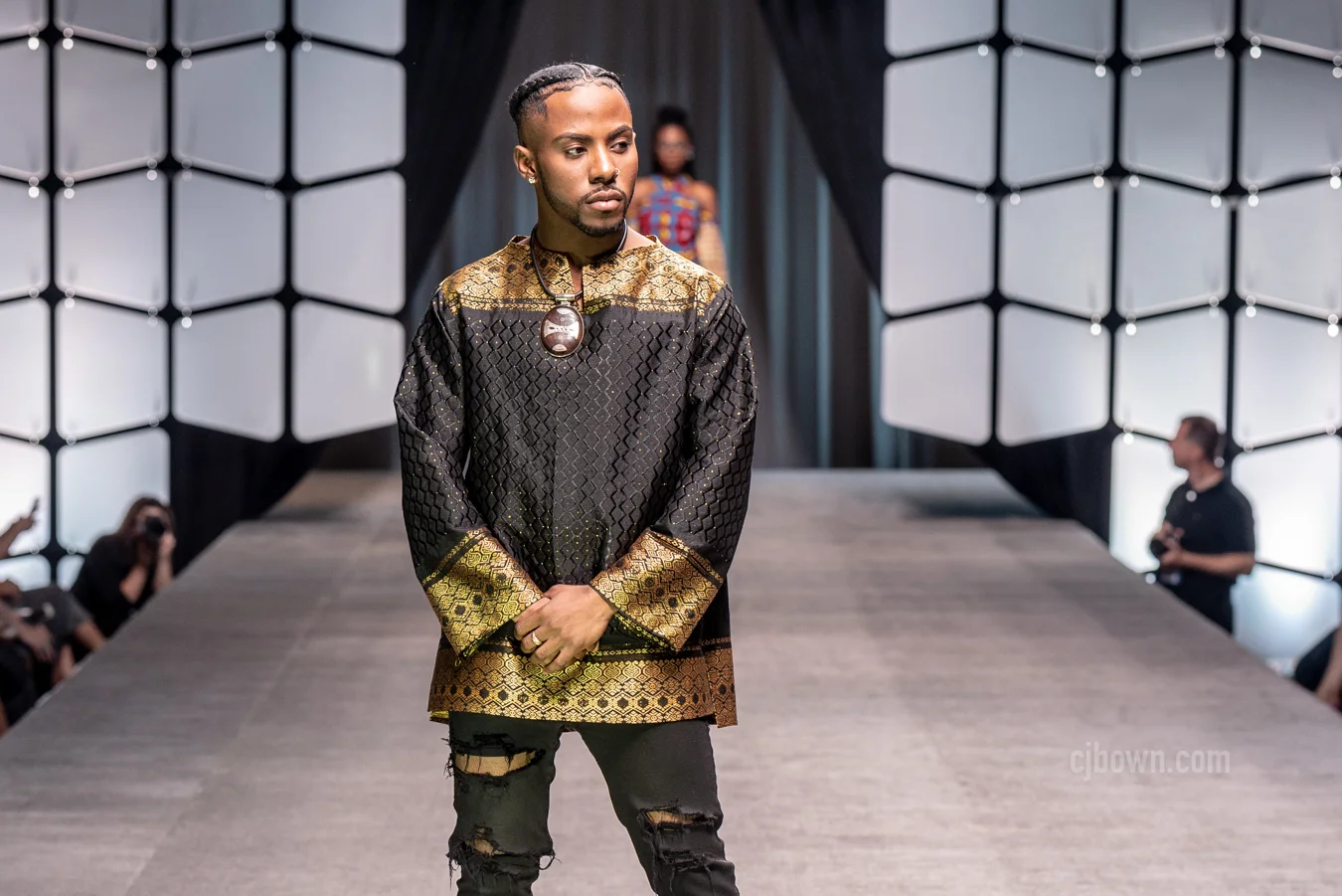 2018 - 09 Sept - MKE Fashion Show - for web-27.jpg
